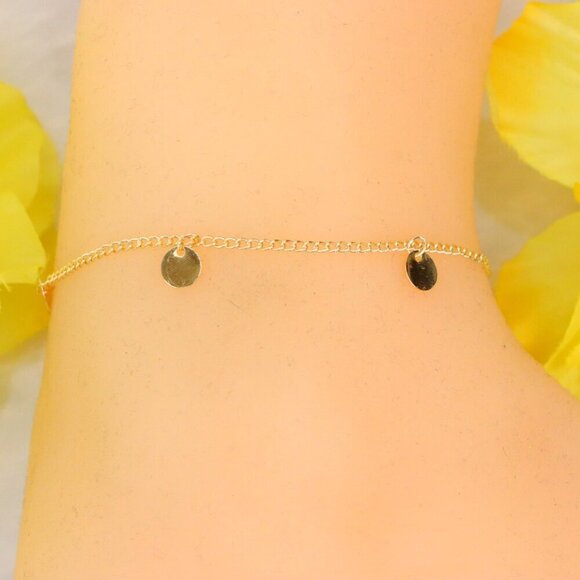 "Minimalist Anklet, Sleek & Modern Design, Women’s Fashion, YC110236-A - Picture 9 of 10